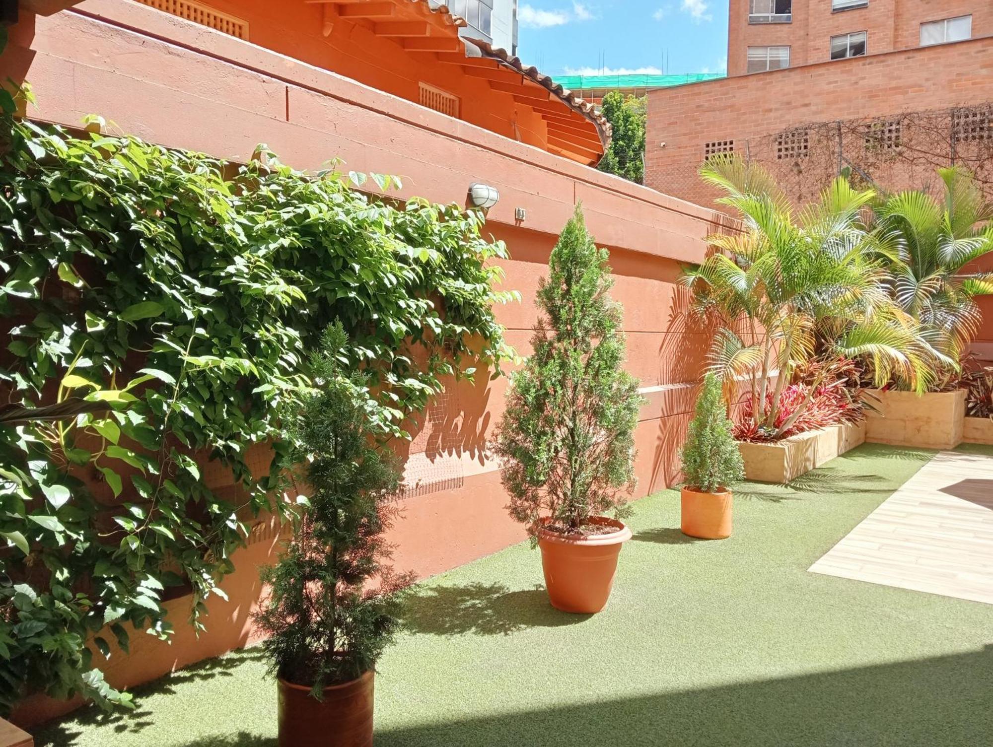 Hotel Lomas 10 Medellin By Dico Exterior photo
